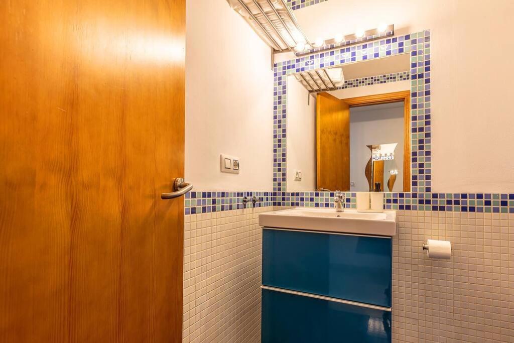 טריפה Apartamento En La Calle Principal Con Solarium. מראה חיצוני תמונה